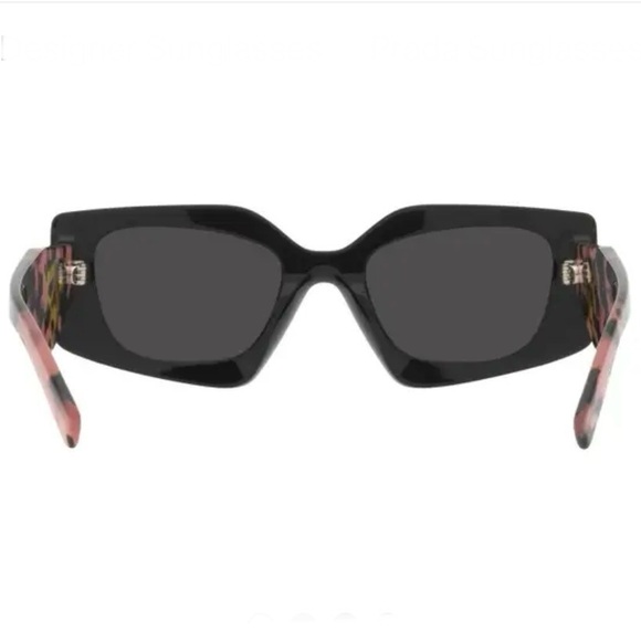 [authentic] Prada Sunglasses - Picture 15 of 15